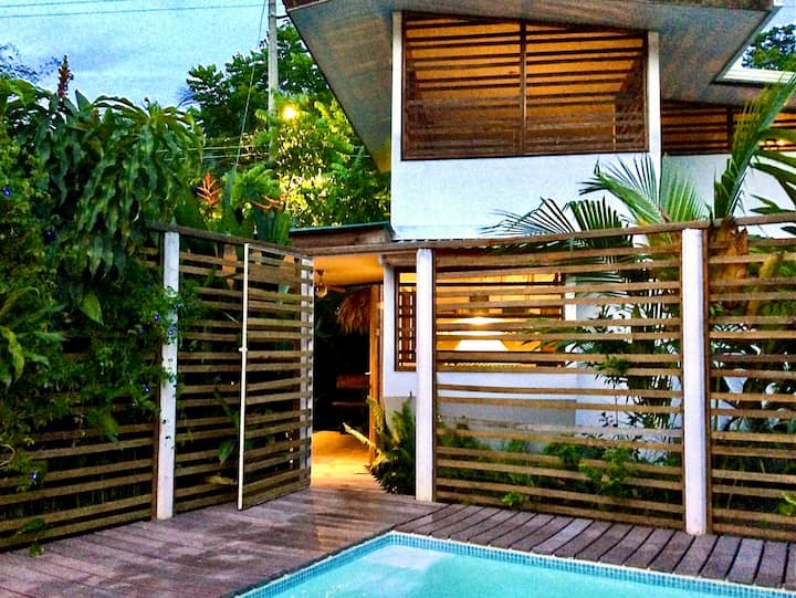 Welcome To Paradise! Private Tropical Pool House - Costa Rica