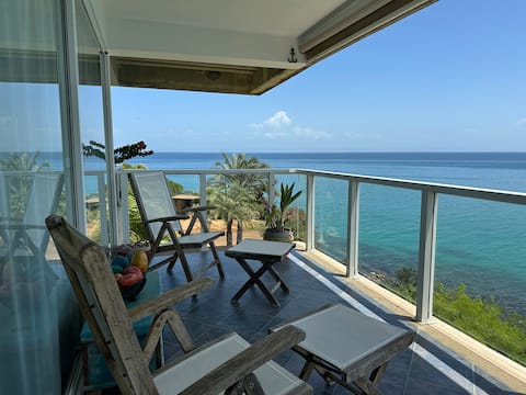 Luxury waterfront apartment - El Morro