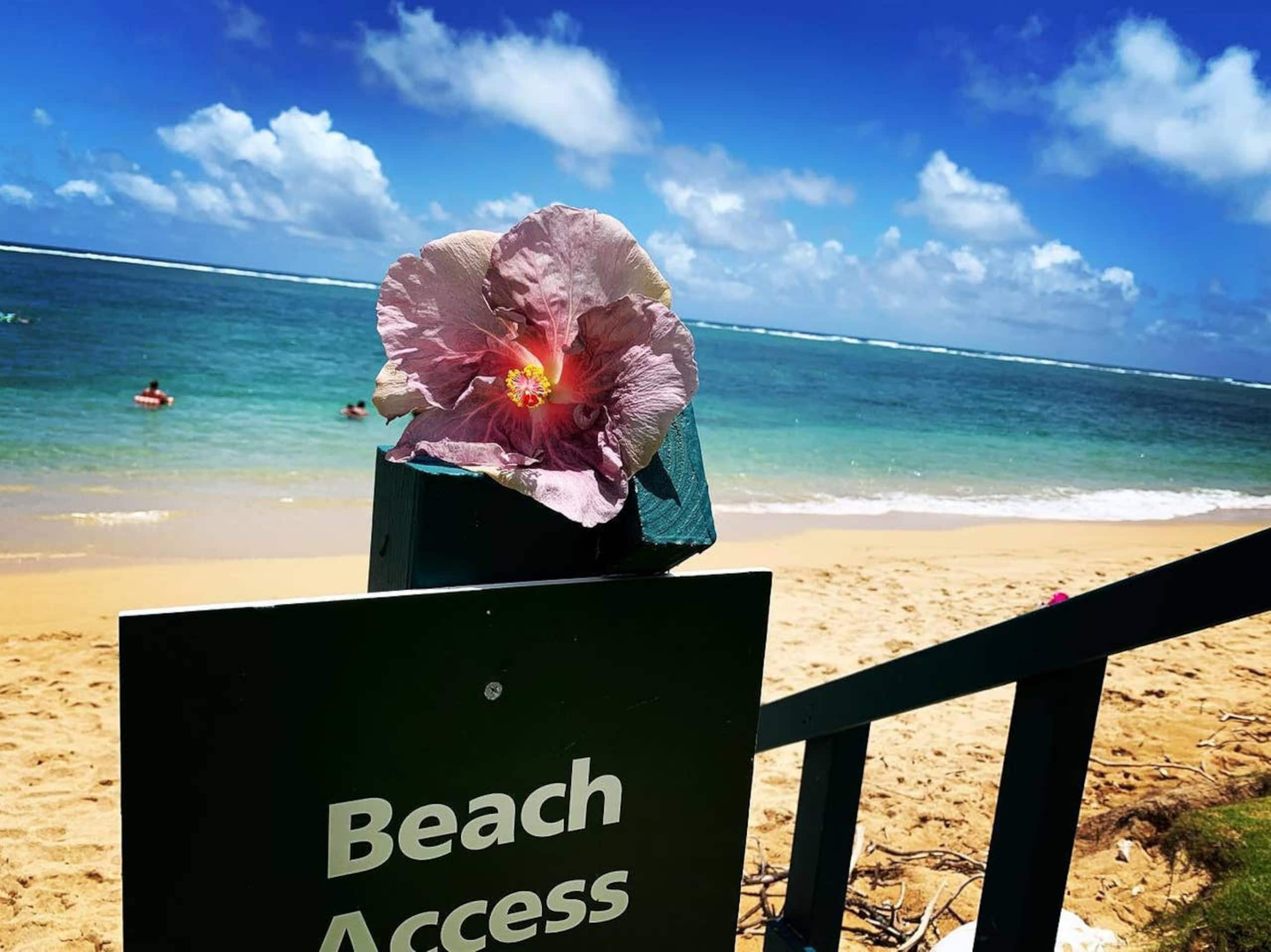 Condo in Hauula · ★4.42 · 4 bedrooms · 6 beds · 5.5 private baths - Image 26