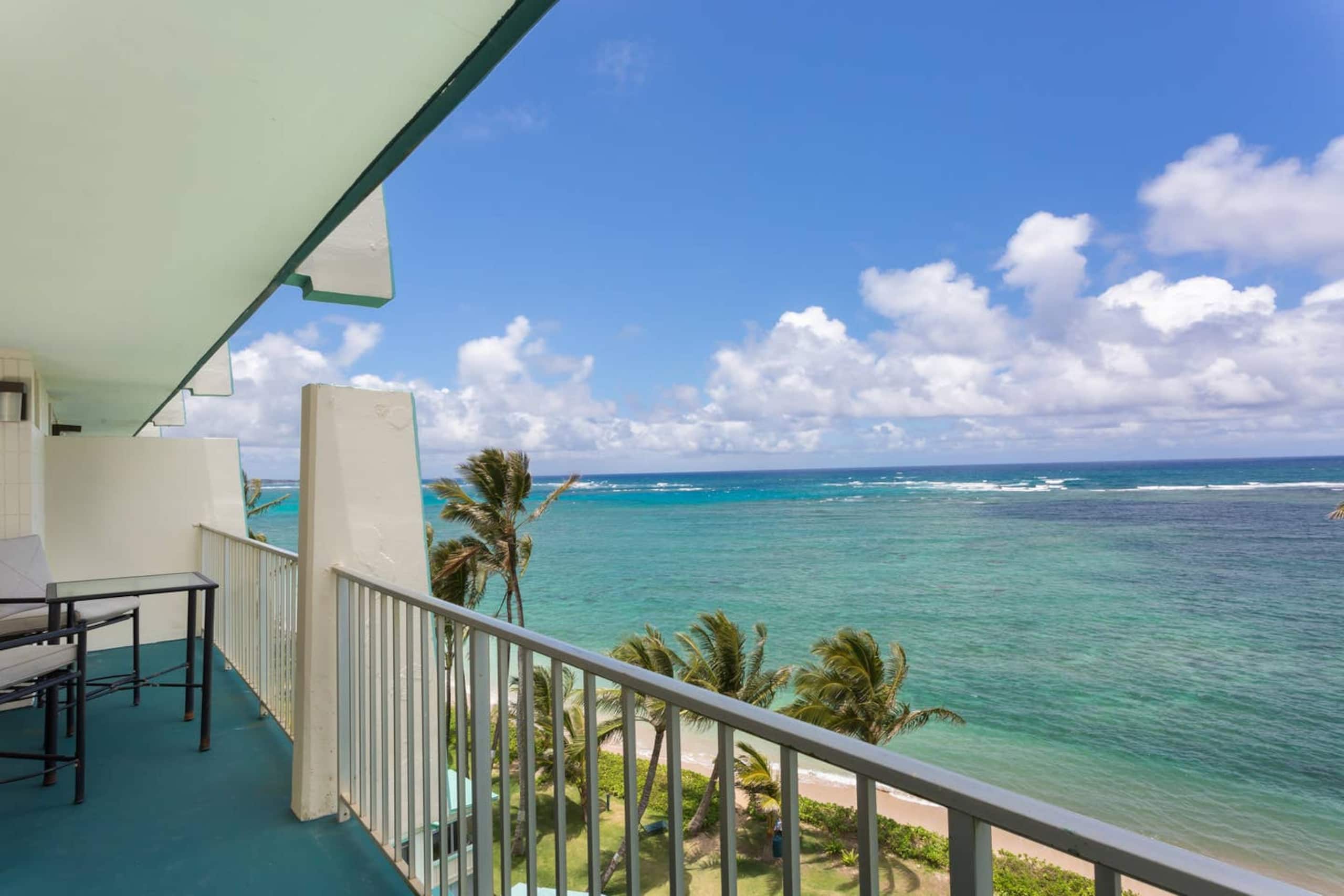 Condo in Hauula · ★4.42 · 4 bedrooms · 6 beds · 5.5 private baths - Image 27