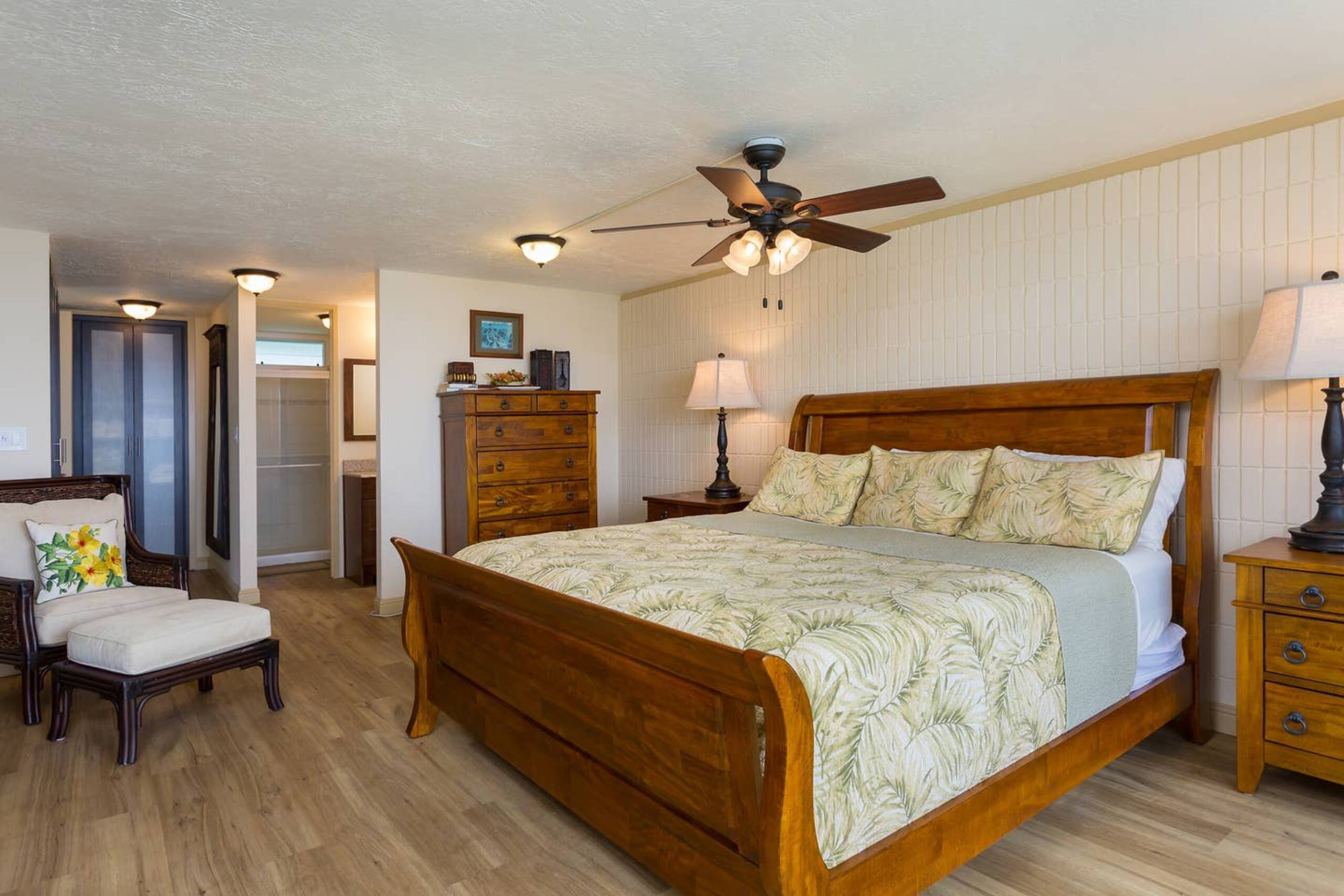 Condo in Hauula · ★4.42 · 4 bedrooms · 6 beds · 5.5 private baths - Image 14