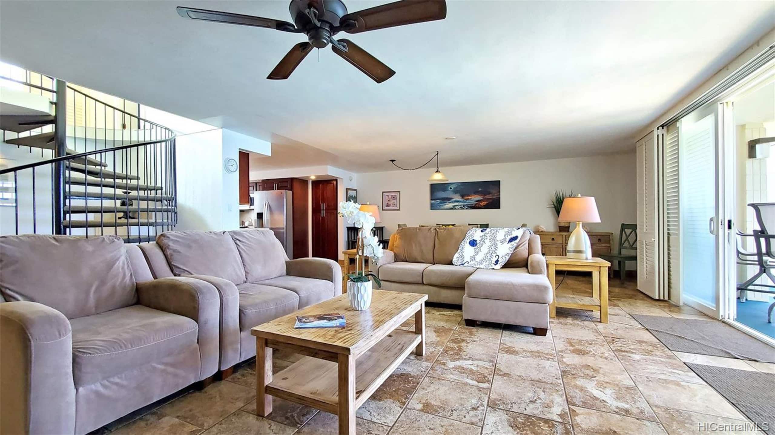 Condo in Hauula · ★4.42 · 4 bedrooms · 6 beds · 5.5 private baths - Image 18