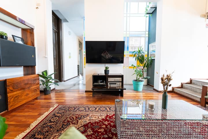 Departamento de 5 dormitorios en Monserrat