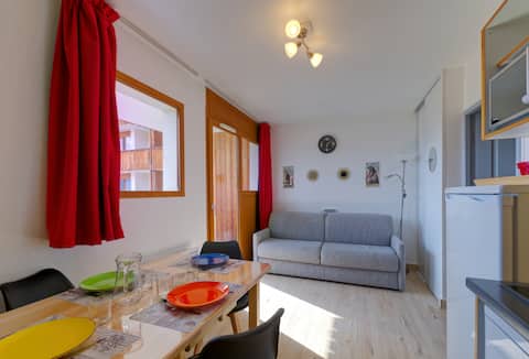 Annonce Airbnb populaire: Studio + mountain corner 2/4 pers - close to slopes - view à Orcières