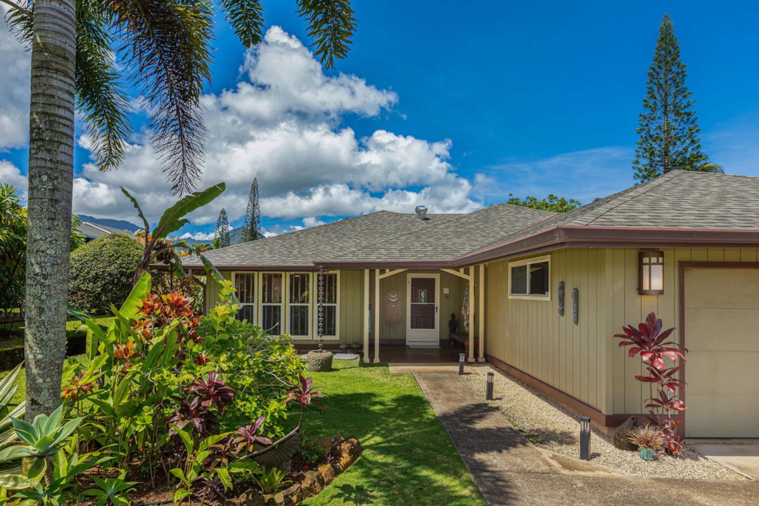 Home in Princeville · ★4.94 · 3 bedrooms · 3 beds · 2 baths - Image 29