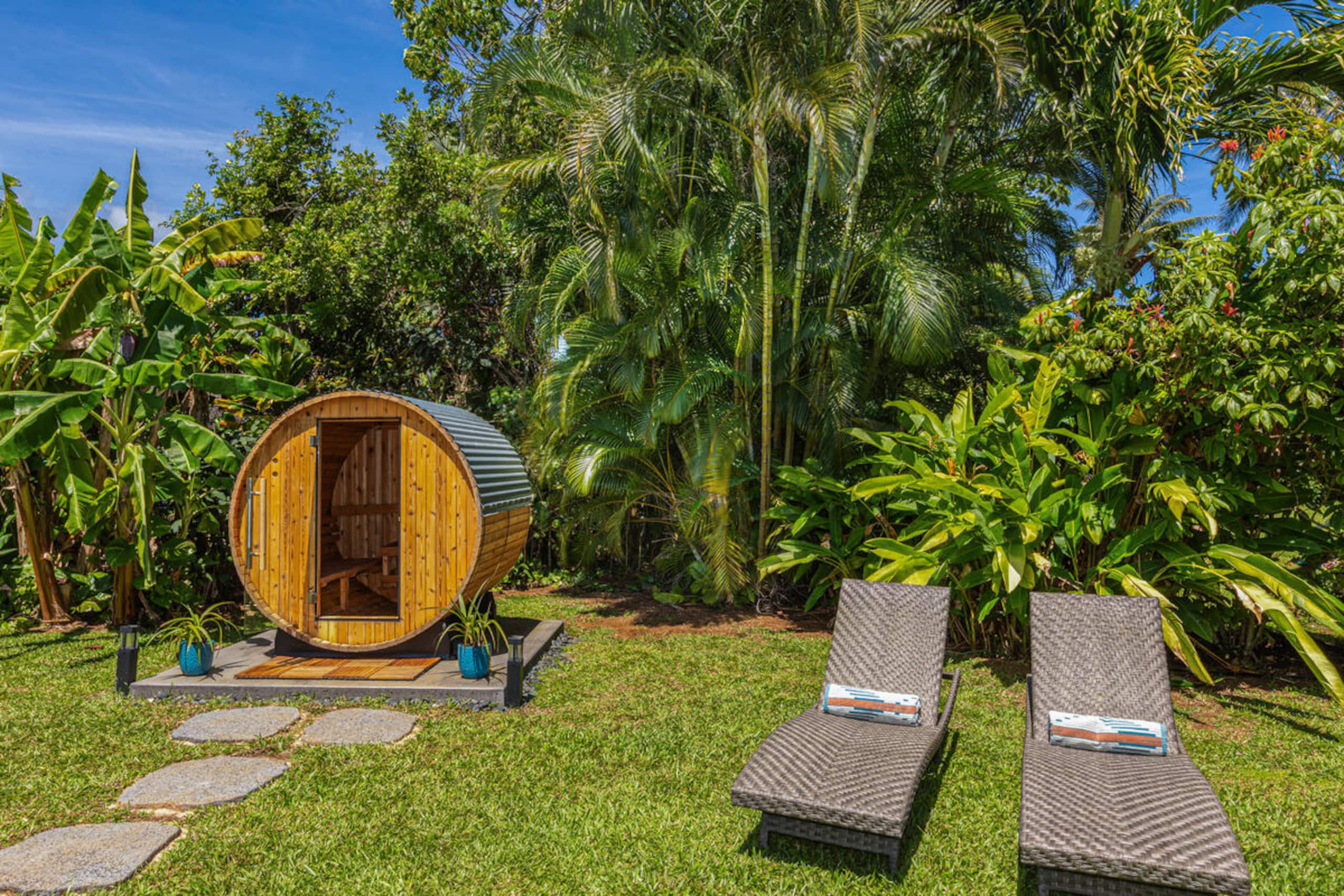 Home in Princeville · ★4.94 · 3 bedrooms · 3 beds · 2 baths - Image 27