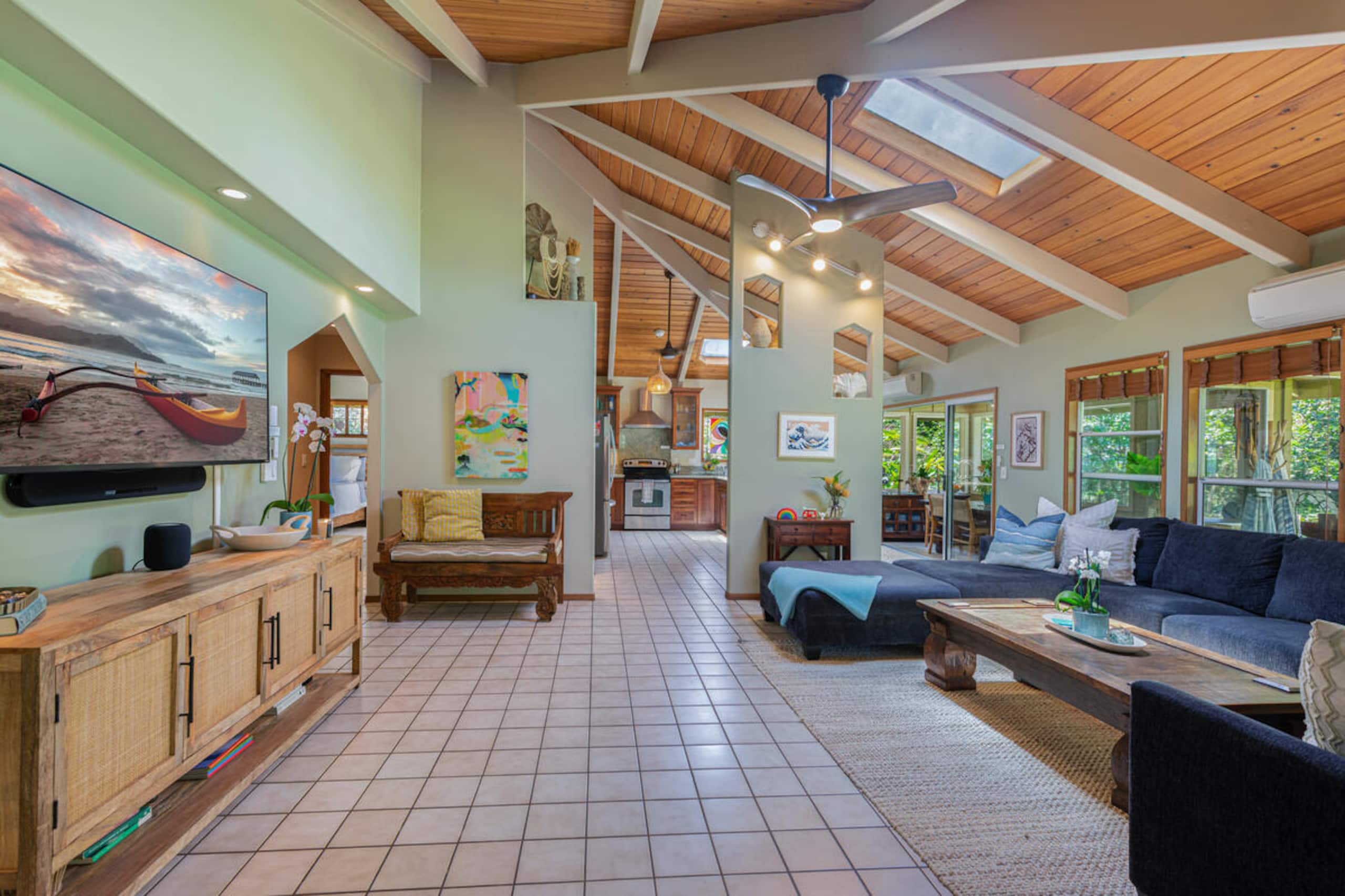 Home in Princeville · ★4.94 · 3 bedrooms · 3 beds · 2 baths - Image 3
