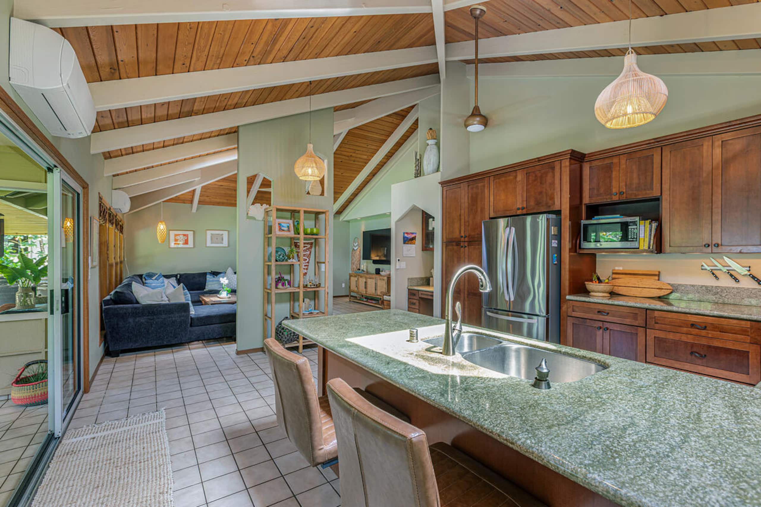 Home in Princeville · ★4.94 · 3 bedrooms · 3 beds · 2 baths - Image 5