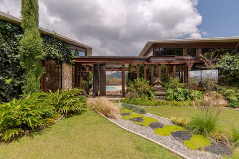 Luxury Mountain escape