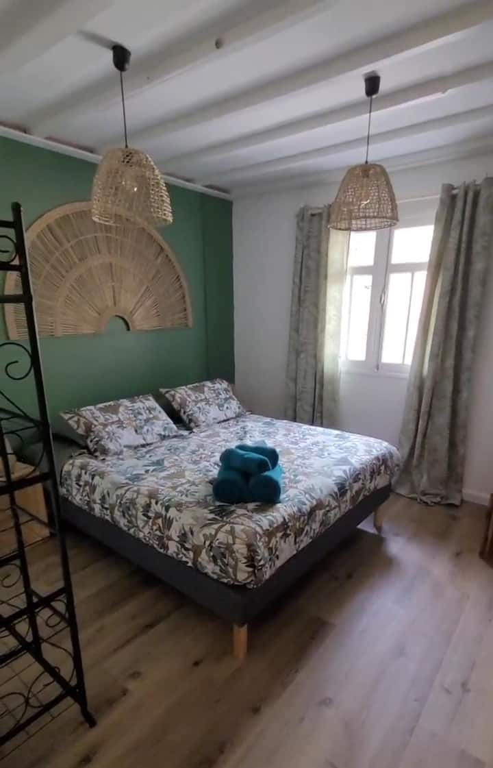 ორადგილიანი საწოლი 200x160
