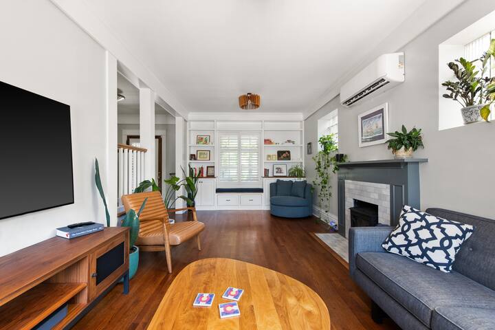 Cheesman Park | Cherry Creek | Pet Friendly gallery image 2