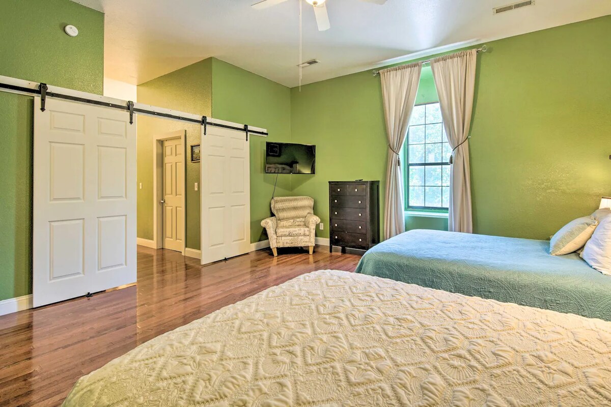 NW Urban Loft / Work Crews / Large Groups Welcome - 14