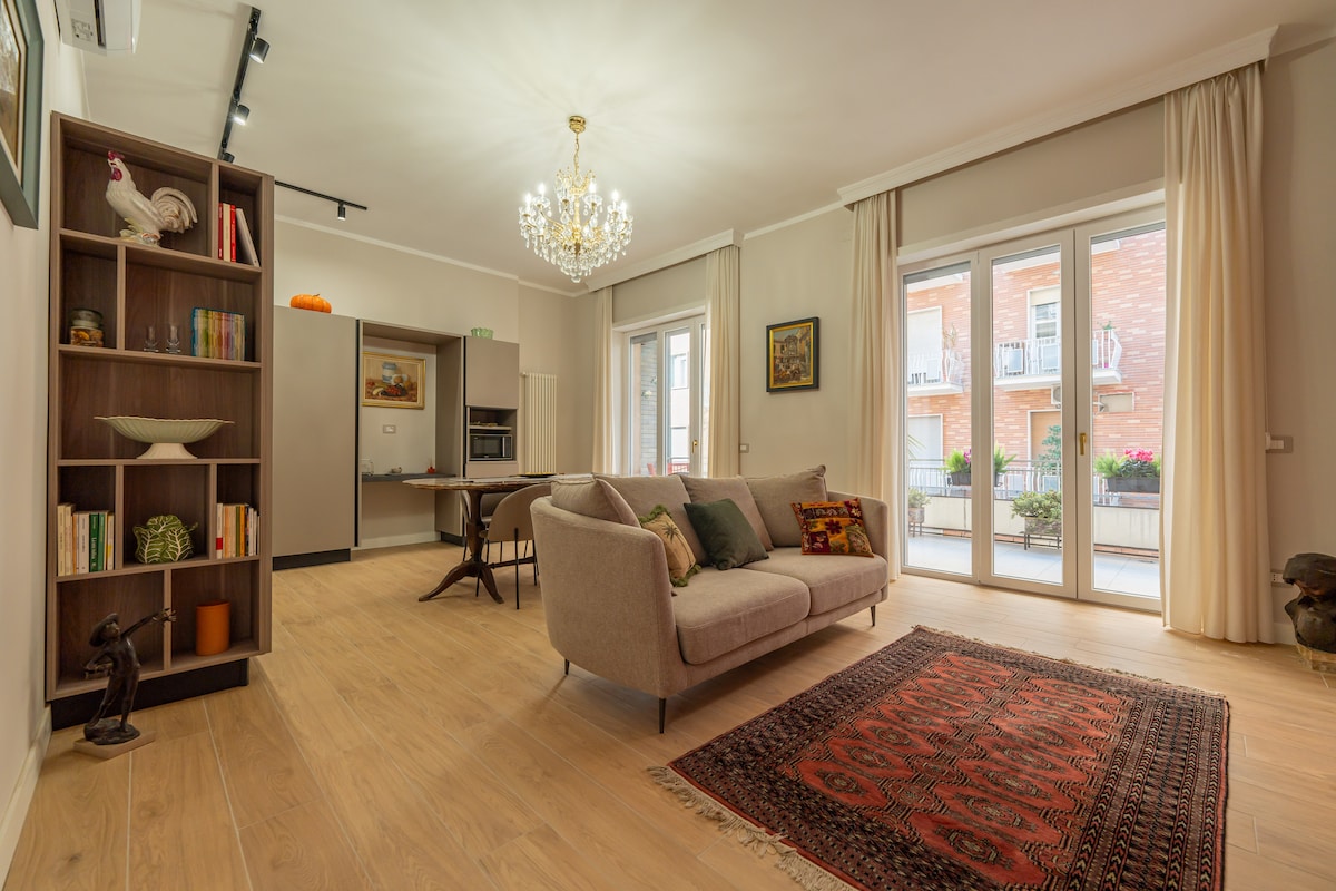 Annuncio Airbnb popolare: La Casa di MaVì - elegant and spacious apartment a Napoli