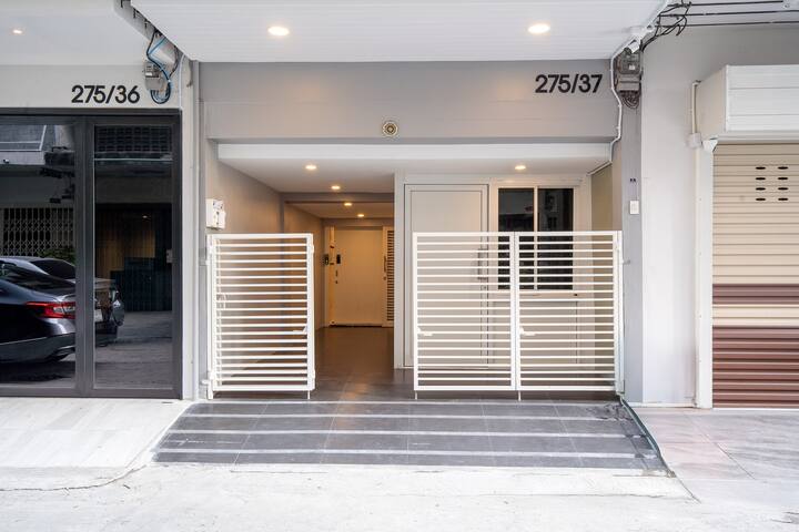 Townhouse 37 in Pratunam only 50m from 7/11 gallery image 4