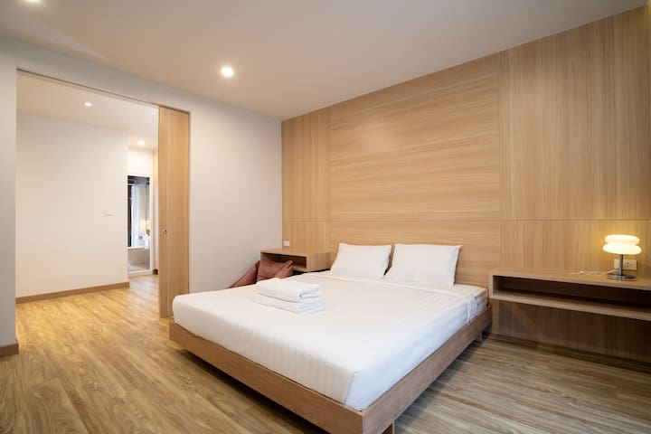 Townhouse in Pratunam Bangkok 100m from 7/11