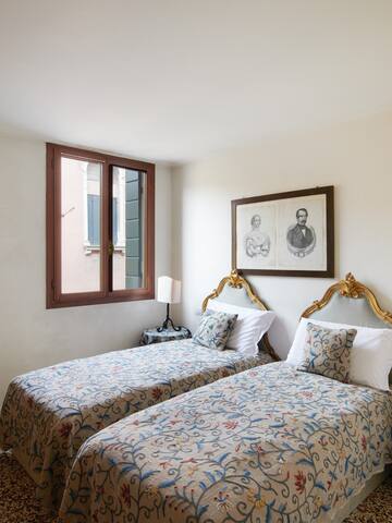 Raggi, luminous apartment gallery image 2