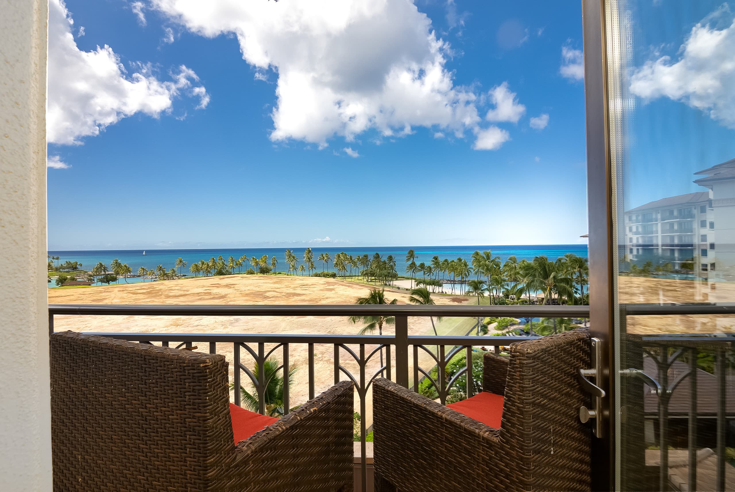 Condo in Kapolei · ★5.0 · 2 bedrooms · 4 beds · 2 private baths - Image 26