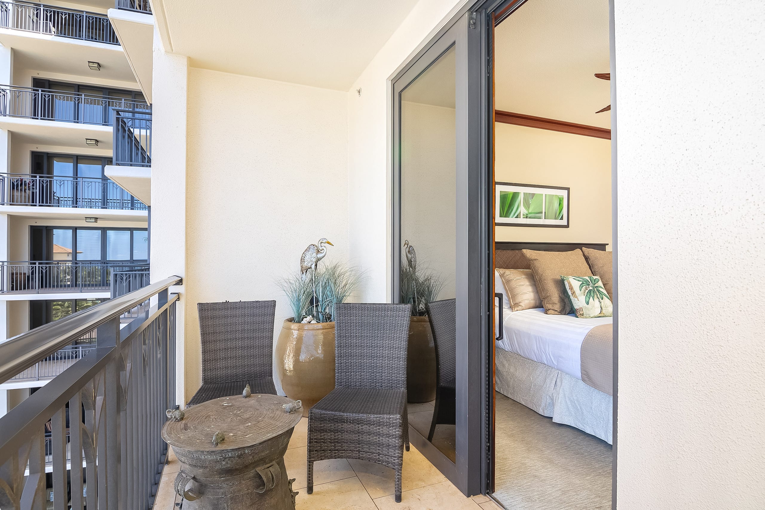 Condo in Kapolei · ★5.0 · 2 bedrooms · 4 beds · 2 private baths - Image 22