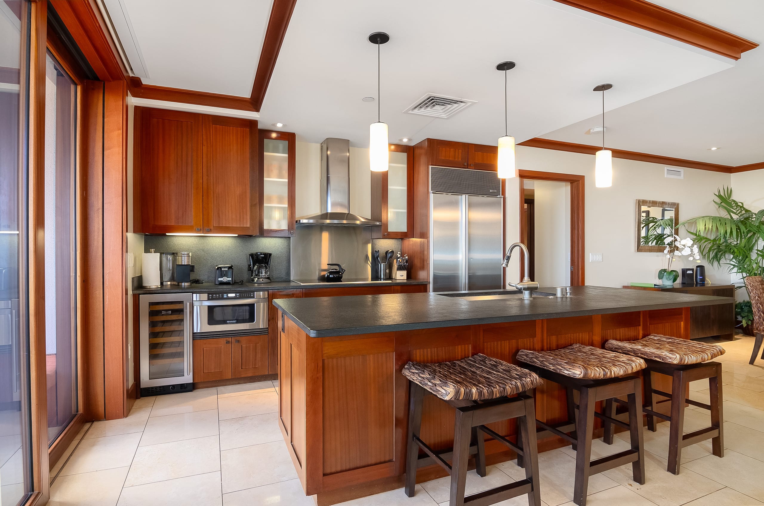 Condo in Kapolei · ★5.0 · 2 bedrooms · 4 beds · 2 private baths - Image 19
