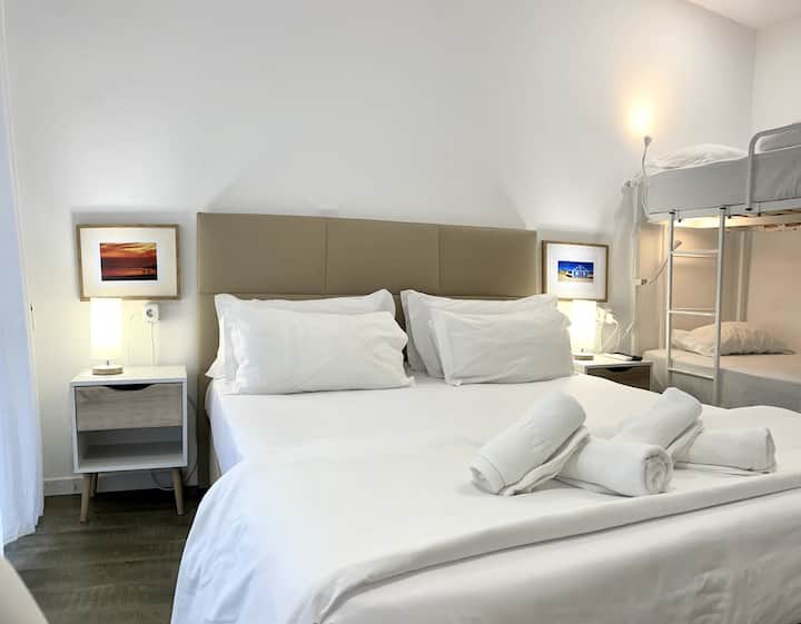 Vila Alexandra- Quarto 7 - Costa da Caparica