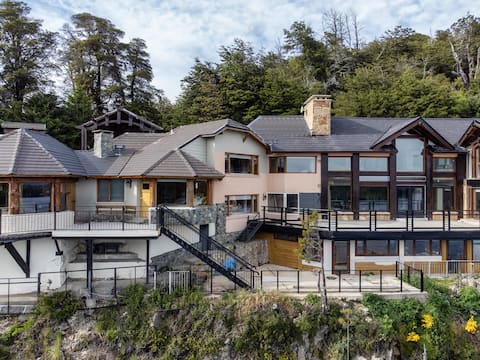 Stunning Lakefront Estate in Circuito Chico H65