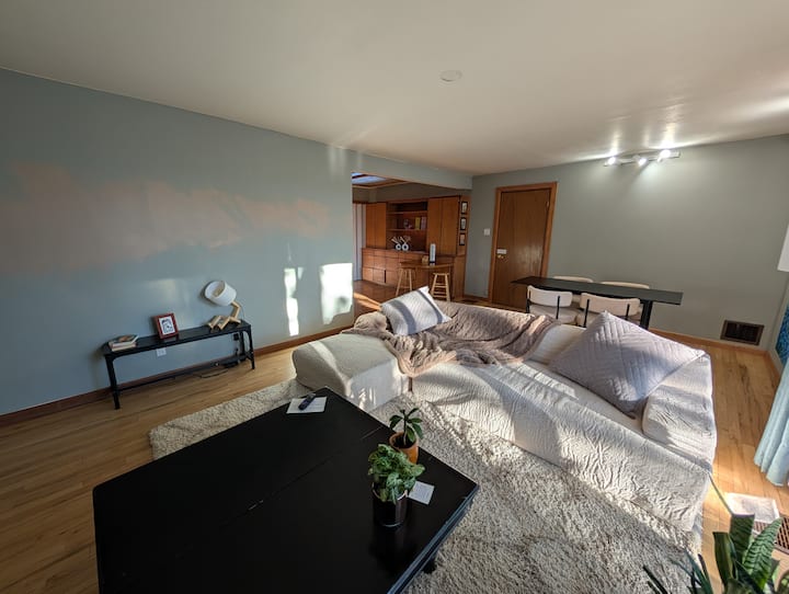 Casa Homa: Modern And Cozy Spot Near The Trails - Los Alamos, NM