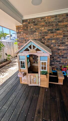 Wurtulla Outdoor Entertainer gallery image 4