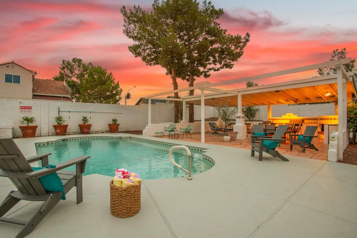 Free Pool Heating 6Bdrm Designer house with Casita