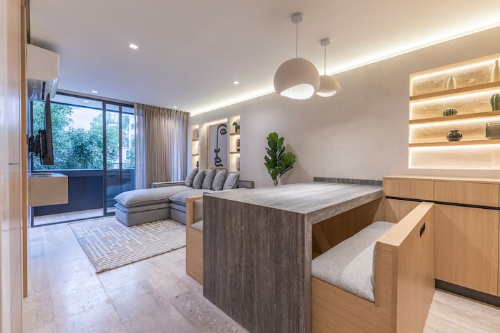 Apartment in Roma with balcony and A/C