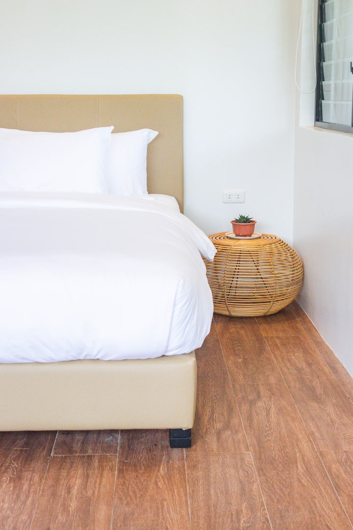 საძინებელი 4