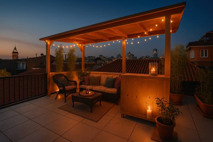 3-StoreyHouse w/Balcony,Terrace,Sauna,Bar,3BR, 3BA gallery image 2