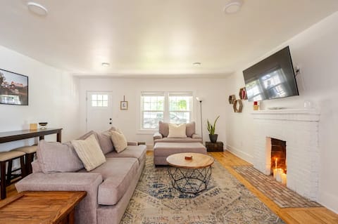 Popular Airbnb listing: Downtown Greenway Getaway in South Park