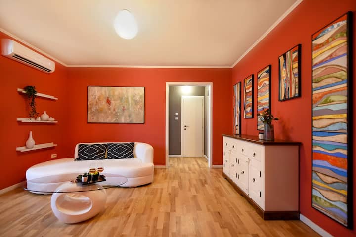 The Artistic Haven - 1br In The Heart Of The City - Bucarest