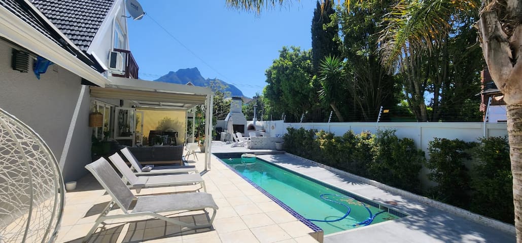 Tranquil Escape – Spacious Home with Pool & Garden