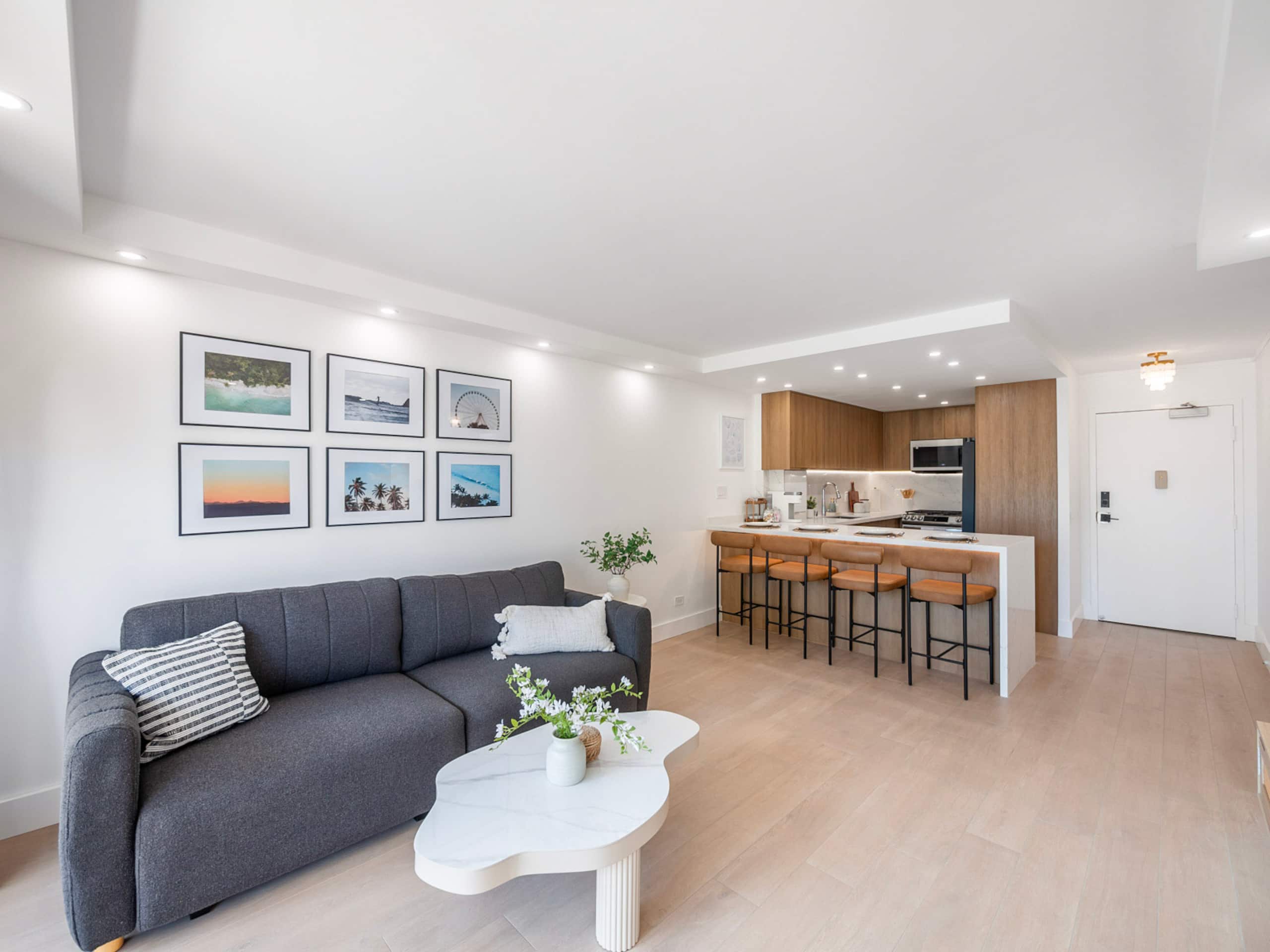 HighFloor 2BR/2BA 4beds Partial Ocean View+Parking - Image 9
