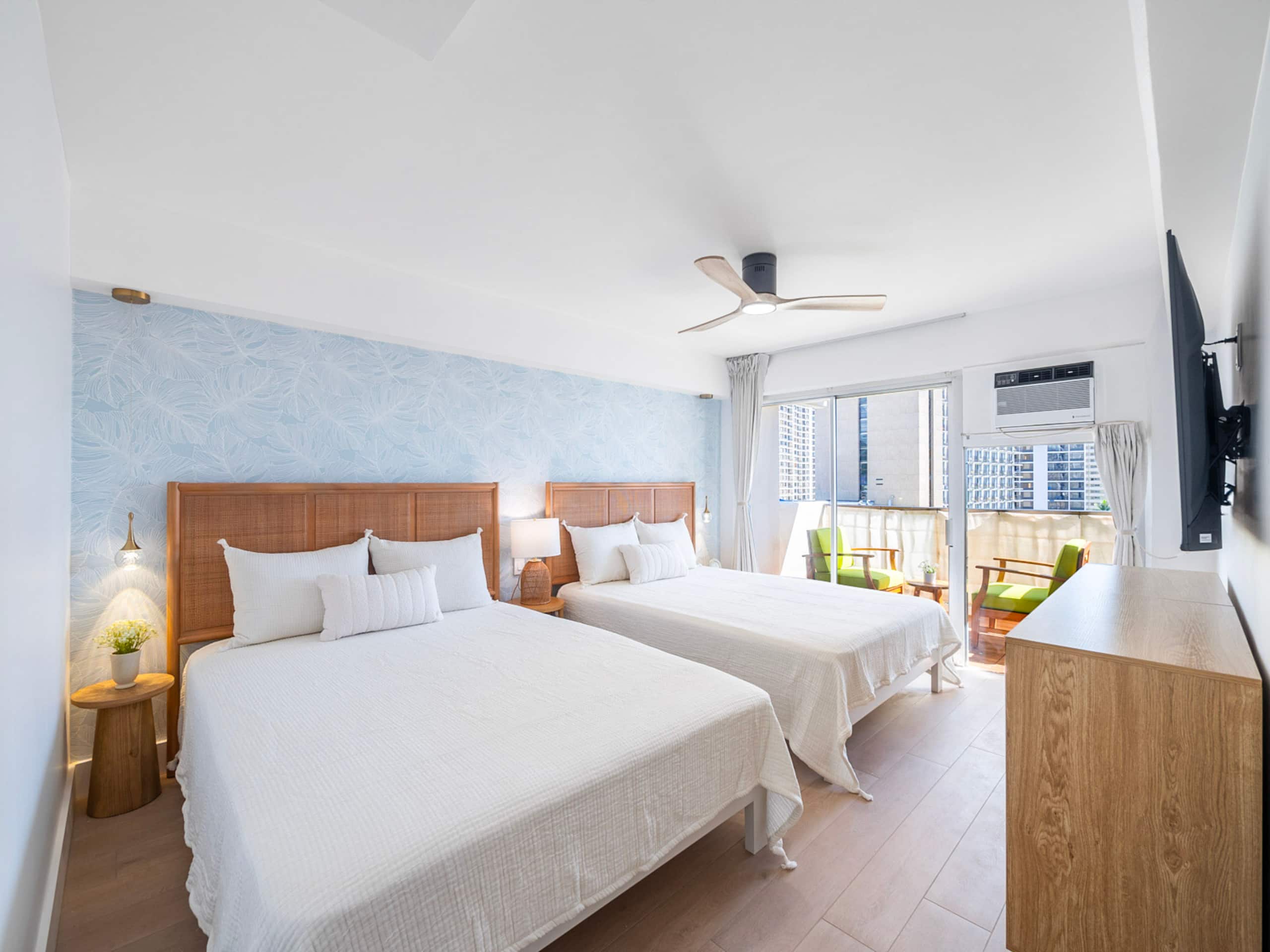 HighFloor 2BR/2BA 4beds Partial Ocean View+Parking - Image 30