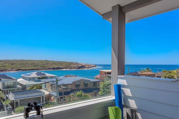 Victoria – Luxury Family Home With Pool Near Beach gallery image 5