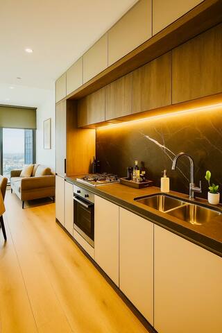 Skyline 66 executive Grandeur by Ritz Carlton gallery image 5