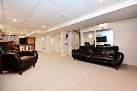 Successful Airbnb property: Fully Furnished Entire Basement in Bronte Village