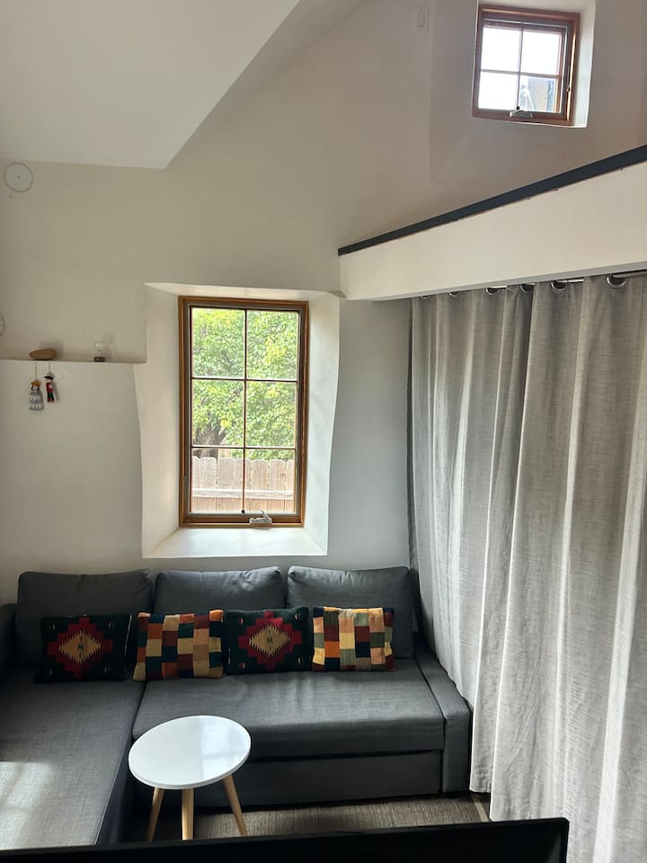 Casita San Acacio. Walk Canyon Road! - Santa Fe, NM