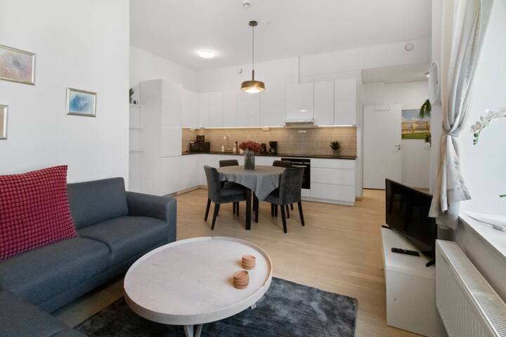 Spacious 3BR Apt in Frogner 2 WCs + Indoor Parking gallery image 4