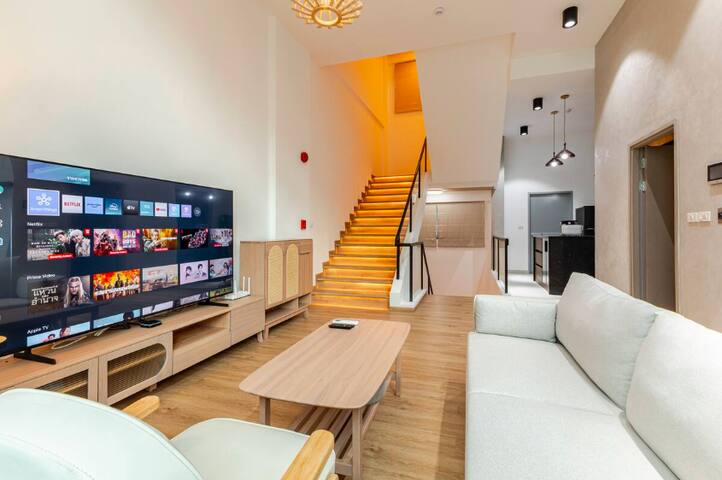 Viva La Villa/4 Bedrooms, 3 Bath villa /MRT/Rama 9 gallery image 3