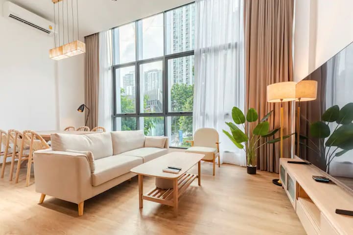 Viva La Villa/曼谷豪华联排别墅/四卧三卫/曼谷市景/近mrt/市中心Rama9