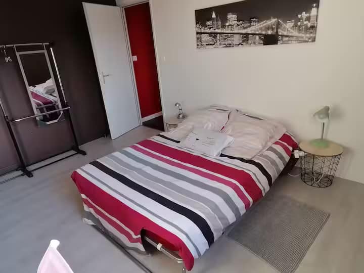 საძინებელი 2