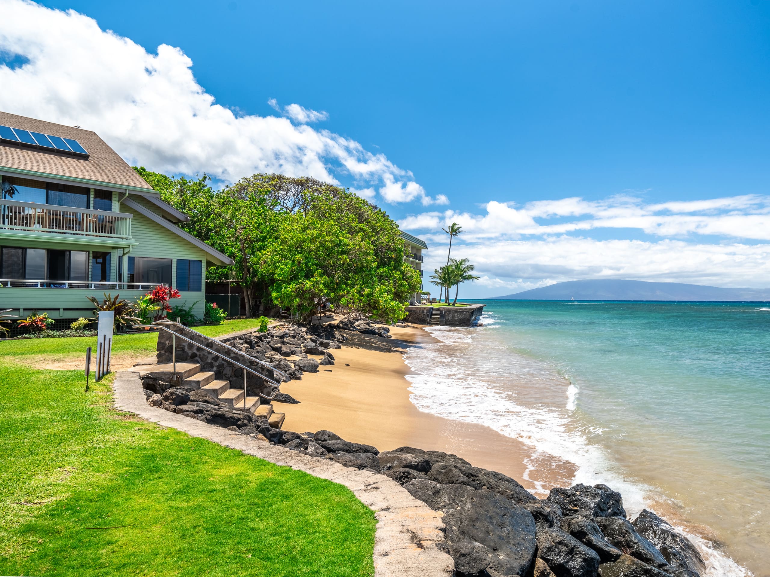 Condo in Lahaina · ★4.8 · 3 bedrooms · 5 beds · 2 private baths - Image 29
