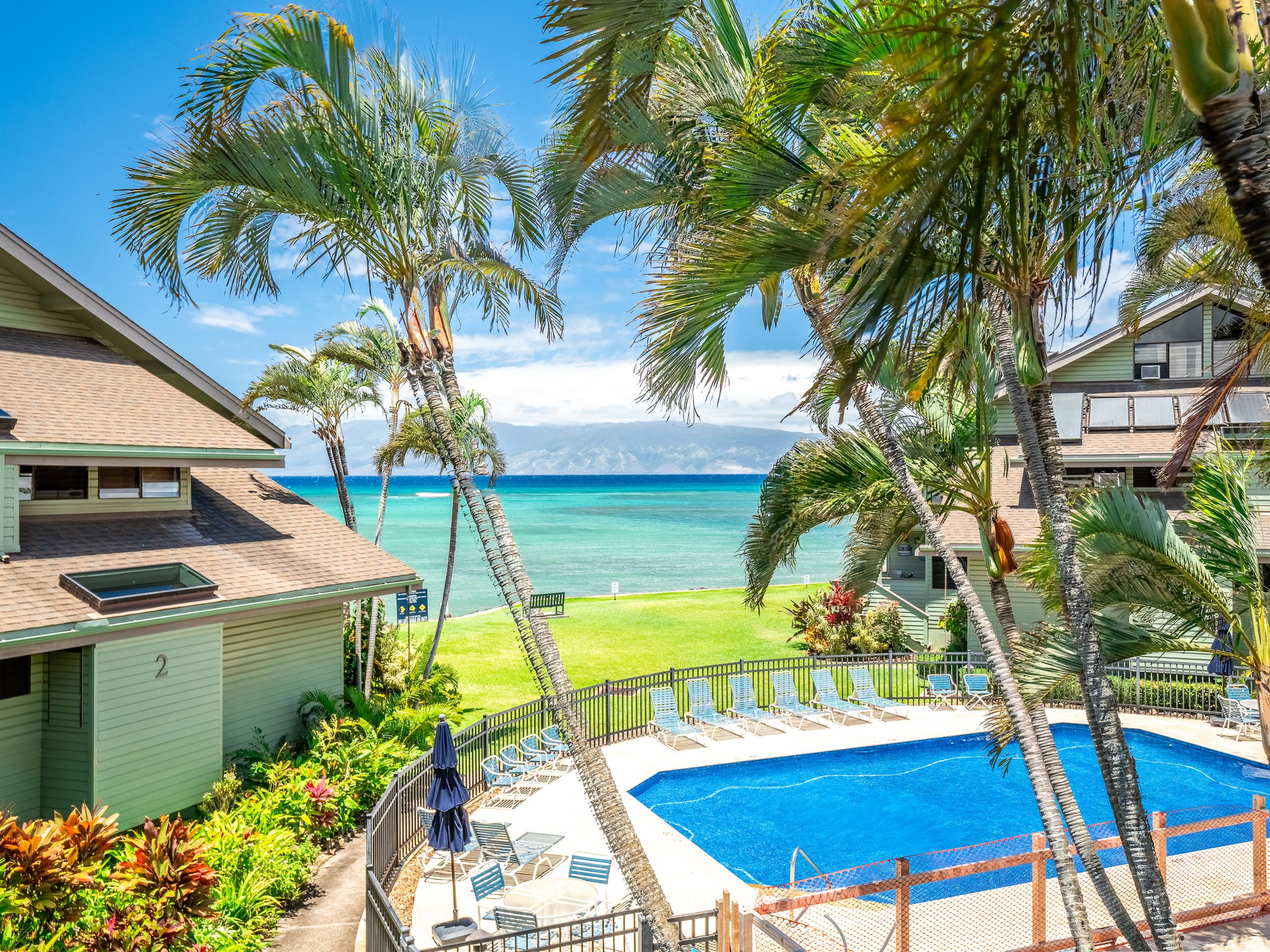 Condo in Lahaina · ★4.8 · 3 bedrooms · 5 beds · 2 private baths - Image 21