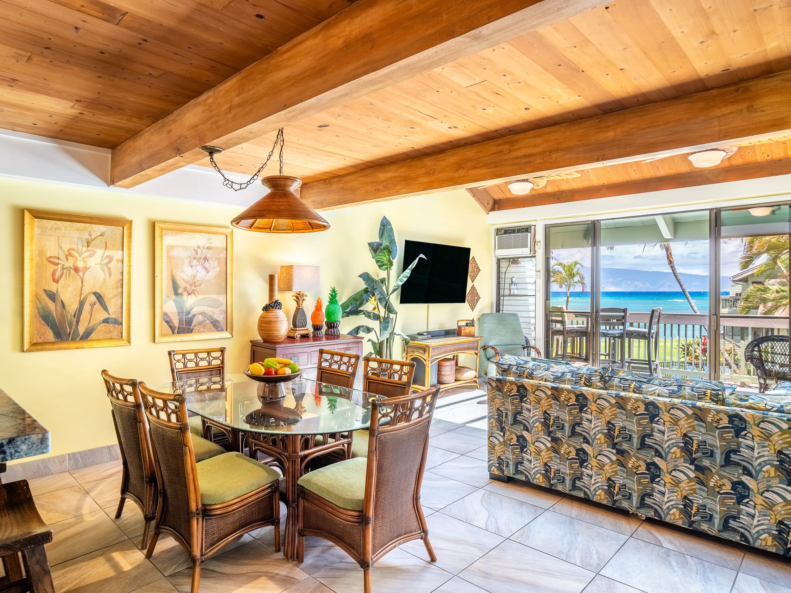 Condo in Lahaina · ★4.8 · 3 bedrooms · 5 beds · 2 private baths - Image 32