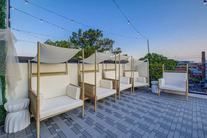 Best AirBNB for Bachelorettes: 5 Mins to Downtown gallery image 4