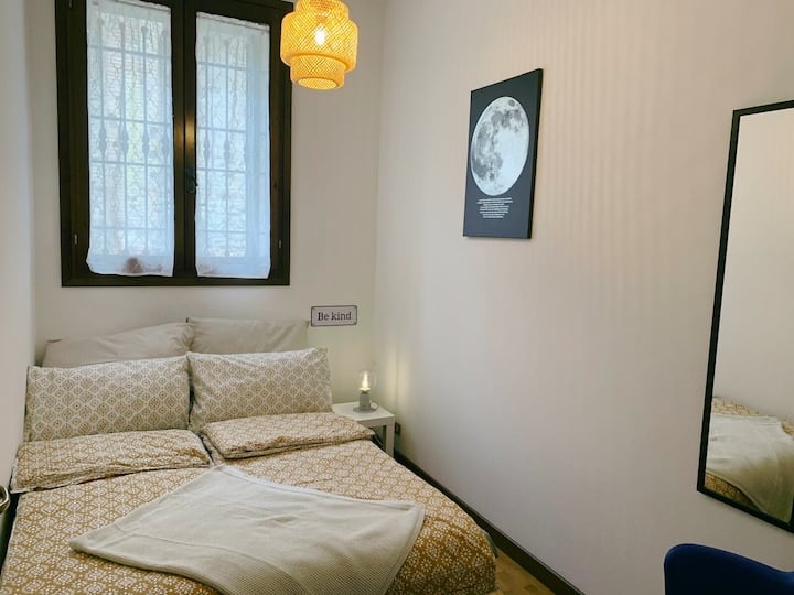 غرفة النوم 2