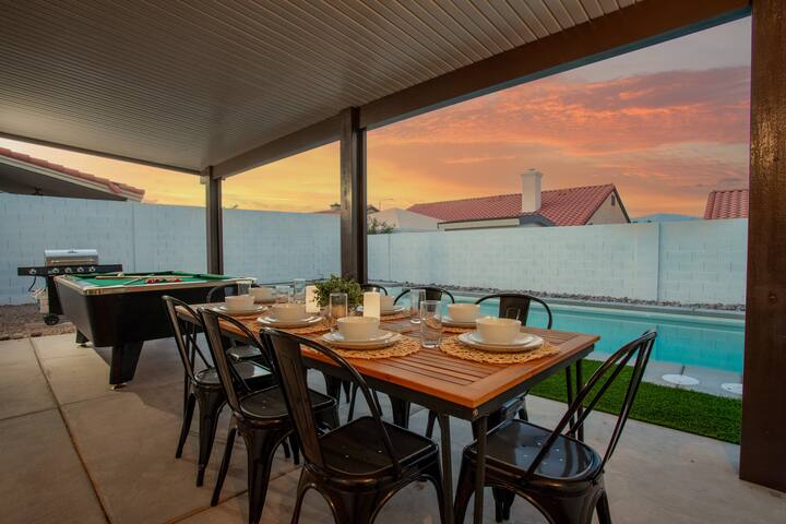 North Vegas Oasis 5BR, Games, BBQ, Heated Pool/Spa gallery image 4